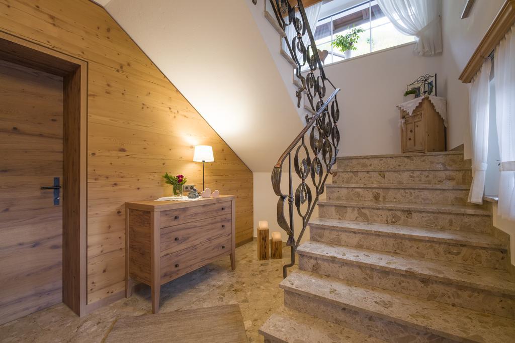 Haus Mader Lägenhet Hippach Exteriör bild