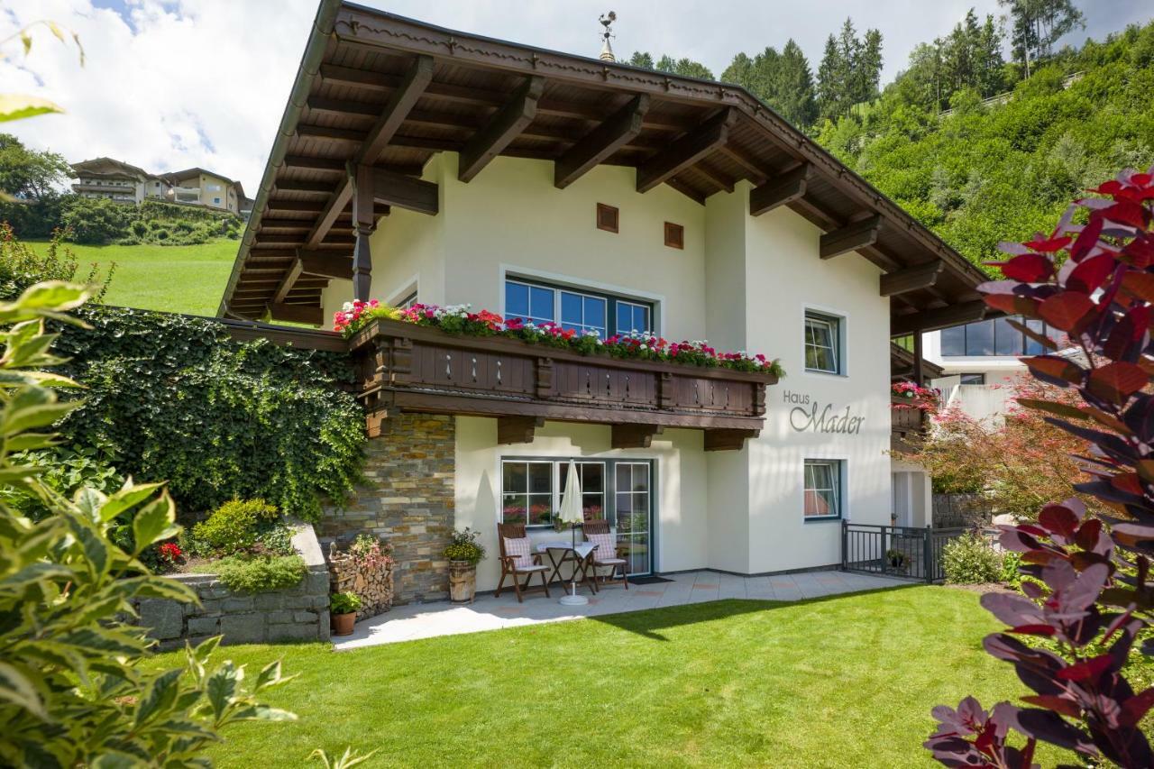Haus Mader Lägenhet Hippach Exteriör bild